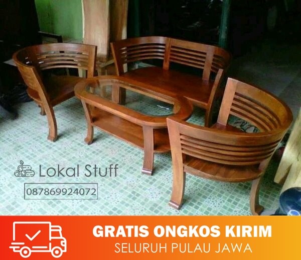 Kursi tamu teras cantik dengan kaca kayu jati jepara